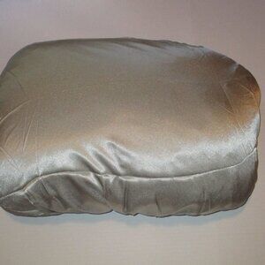 Pink Satin Pillowcase One Size Fits All Pillow Cover Pillowcap NWT